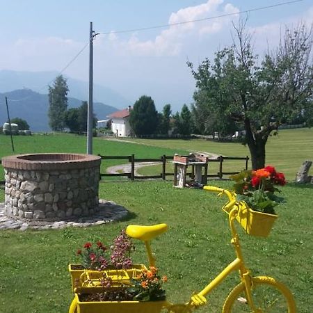 Panoramic Green Valley Sulzano Buitenkant foto